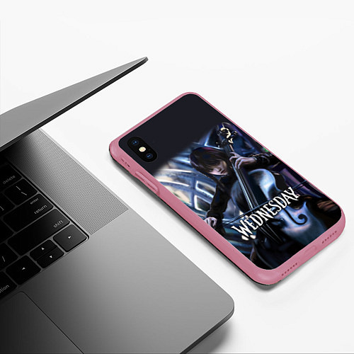 Чехол iPhone XS Max матовый Уэнсдэй играет / 3D-Малиновый – фото 3