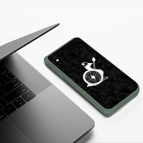 Чехол iPhone XS Max матовый Вооруженный гусь воин викинг / 3D-Темно-зеленый – фото 3