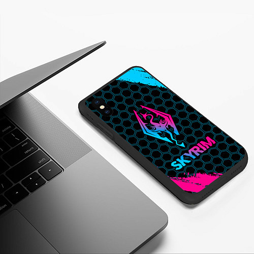 Чехол iPhone XS Max матовый Skyrim - neon gradient / 3D-Черный – фото 3