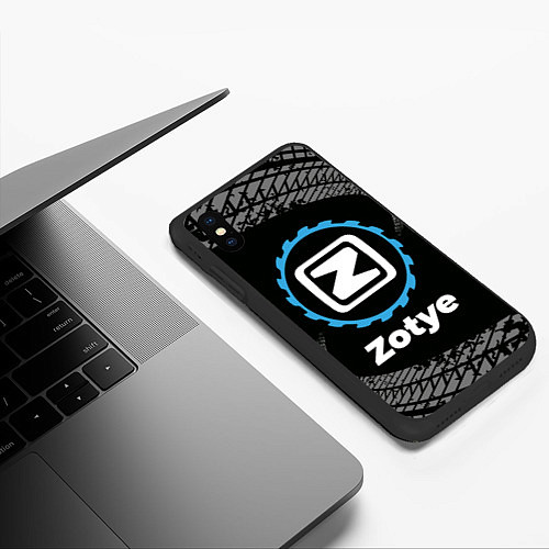 Чехол iPhone XS Max матовый Zotye в стиле Top Gear со следами шин на фоне / 3D-Черный – фото 3