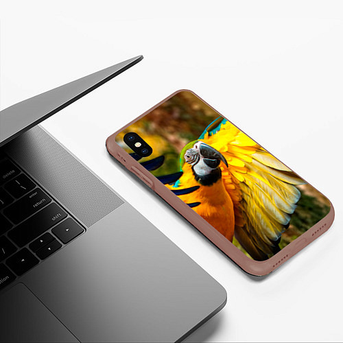 Чехол iPhone XS Max матовый Взлёт попугая / 3D-Коричневый – фото 3