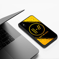 Чехол iPhone XS Max матовый Twenty One Pilots - gold gradient, цвет: 3D-черный — фото 2