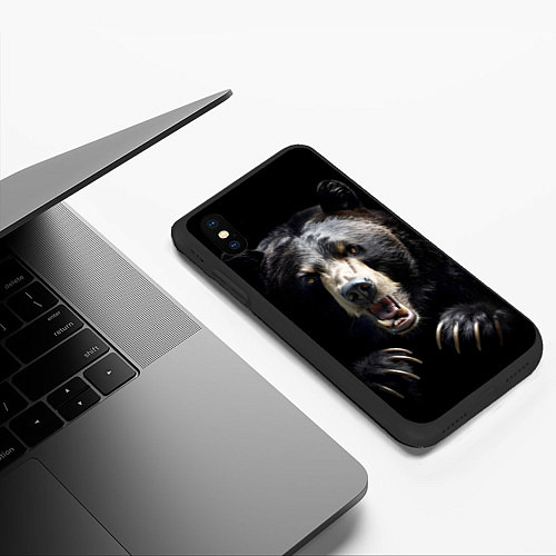 Чехол iPhone XS Max матовый Бурый атакующий медведь / 3D-Черный – фото 3