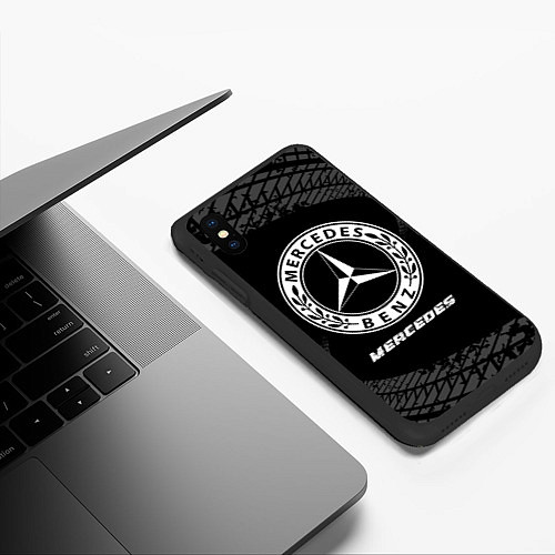 Чехол iPhone XS Max матовый Mercedes speed на темном фоне со следами шин / 3D-Черный – фото 3