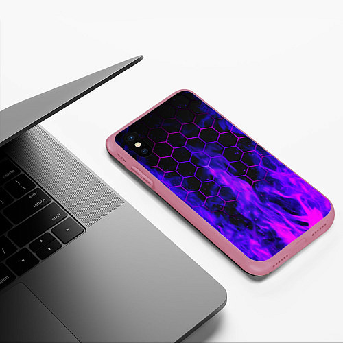 Чехол iPhone XS Max матовый Неоновый огонь и соты / 3D-Малиновый – фото 3