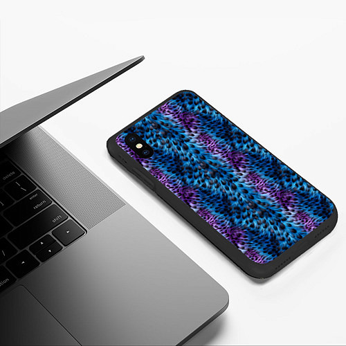 Чехол iPhone XS Max матовый Текстура меха фантастического животного паттерн / 3D-Черный – фото 3