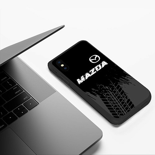 Чехол iPhone XS Max матовый Mazda speed на темном фоне со следами шин: символ / 3D-Черный – фото 3