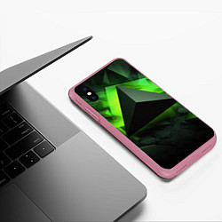 Чехол iPhone XS Max матовый Зеленые треугольники, цвет: 3D-малиновый — фото 2