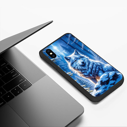 Чехол iPhone XS Max матовый Волк в зимнем ночном лесу / 3D-Черный – фото 3