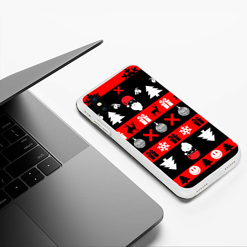 Чехол iPhone XS Max матовый Новогодний патерн с оленями и сантой / 3D-Белый – фото 3