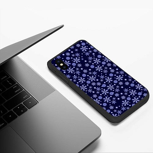 Чехол iPhone XS Max матовый Снежный новогодний паттерн сине-фиолетовый / 3D-Черный – фото 3