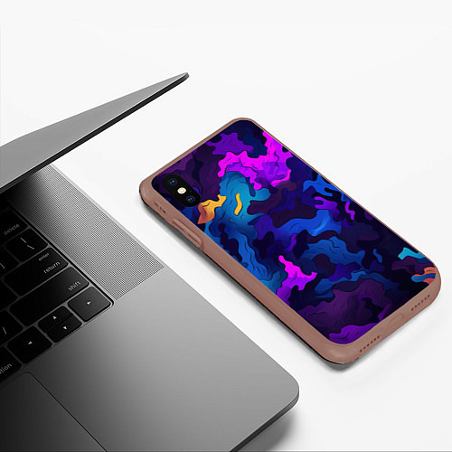 Чехол iPhone XS Max матовый Яркие кислотная разноцветные пятна в виде камуфляж / 3D-Коричневый – фото 3