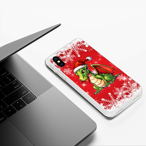 Чехол iPhone XS Max матовый Милый маленький новогодний дракон в новогодней шап / 3D-Белый – фото 3