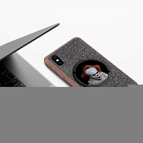 Чехол iPhone XS Max матовый Оно в люке / 3D-Коричневый – фото 3