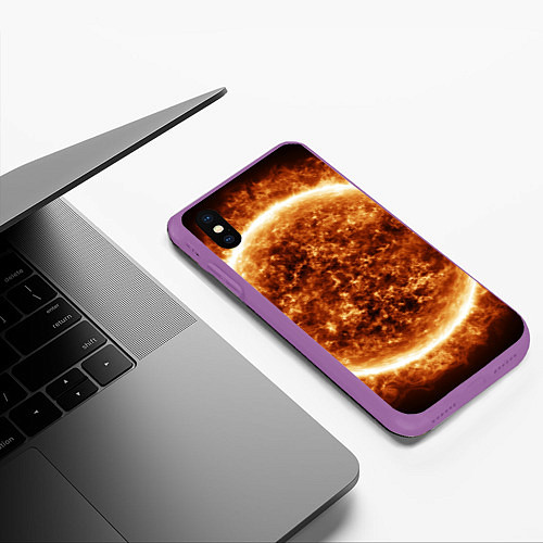 Чехол iPhone XS Max матовый Пылающее солнце крупным планом / 3D-Фиолетовый – фото 3