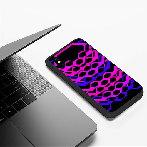 Чехол iPhone XS Max матовый Розовые техно полосы на чёрном фоне / 3D-Черный – фото 3