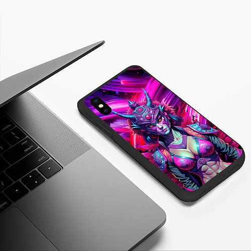 Чехол iPhone XS Max матовый Девушка самурай в откровенном костюме / 3D-Черный – фото 3