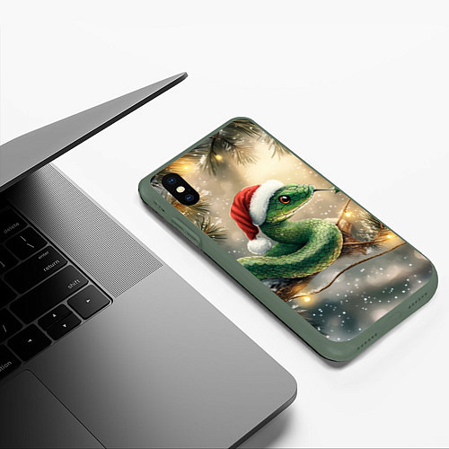 Чехол iPhone XS Max матовый Новогодняя змея на ветке ели / 3D-Темно-зеленый – фото 3