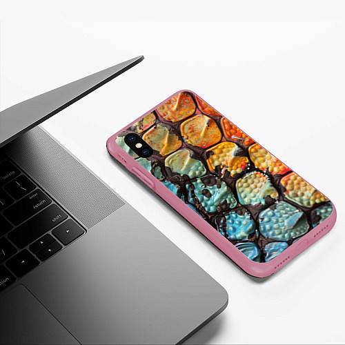 Чехол iPhone XS Max матовый Змеиные чешуйки / 3D-Малиновый – фото 3