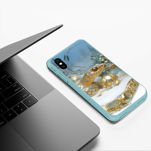 Чехол iPhone XS Max матовый Золотистая змея 2025 / 3D-Мятный – фото 3