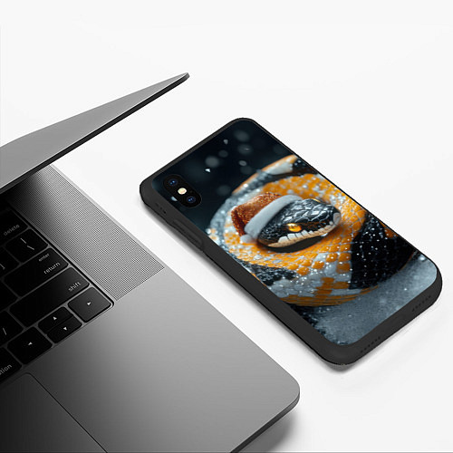 Чехол iPhone XS Max матовый Новогодняя большая змея / 3D-Черный – фото 3