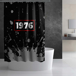 Шторка для душа 1976 - в красной рамке на темном, цвет: 3D-принт — фото 2