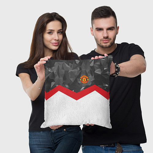 Подушка квадратная Man United FC: Grey Polygons / 3D-принт – фото 3