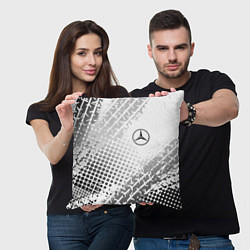 Подушка квадратная Mercedes-Benz, цвет: 3D-принт — фото 2