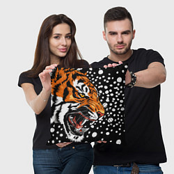 Подушка квадратная Амурский тигр и снегопад, цвет: 3D-принт — фото 2