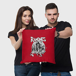 Подушка квадратная BW Ramones, цвет: 3D-принт — фото 2