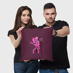 Подушка квадратная POPPY PLAYTIME МАМА ДЛИННЫЕ НОГИ MOMMY LONG LEGS, цвет: 3D-принт — фото 2