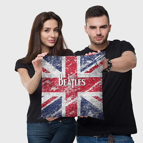 Подушка квадратная The Beatles - лого на фоне флага Великобритании / 3D-принт – фото 3
