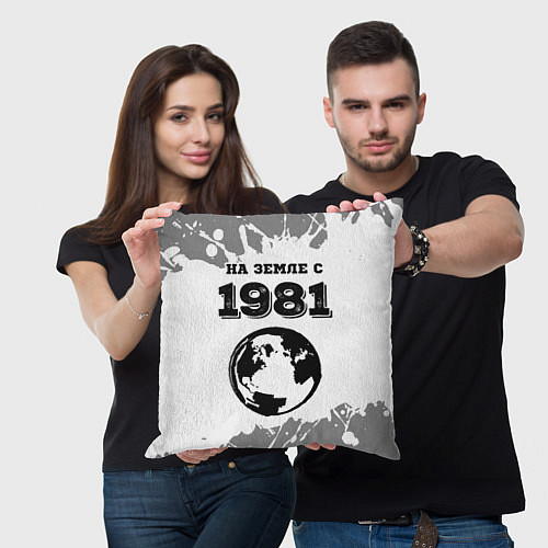 Подушка квадратная На Земле с 1981: краска на светлом / 3D-принт – фото 3