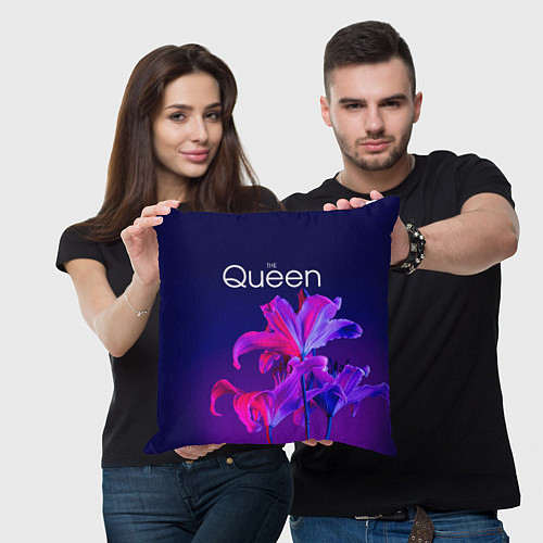 Подушка квадратная The Queen Королева и цветы / 3D-принт – фото 3