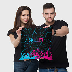 Подушка квадратная Skillet - neon gradient: символ сверху, цвет: 3D-принт — фото 2