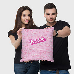 Подушка квадратная Виктория - паттерн Барби розовый, цвет: 3D-принт — фото 2