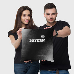 Подушка квадратная Bayern sport на темном фоне посередине, цвет: 3D-принт — фото 2
