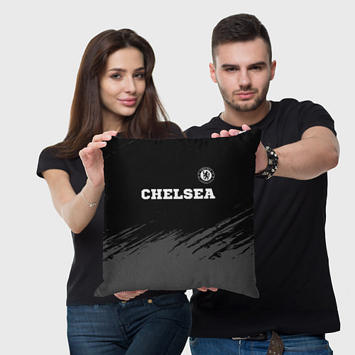 Подушка квадратная Chelsea sport на темном фоне посередине / 3D-принт – фото 3