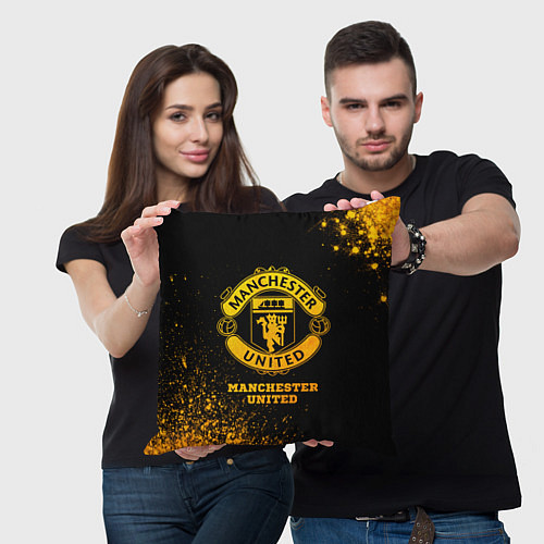Подушка квадратная Manchester United - gold gradient / 3D-принт – фото 3