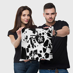 Подушка квадратная New York yankees - abstraction, цвет: 3D-принт — фото 2