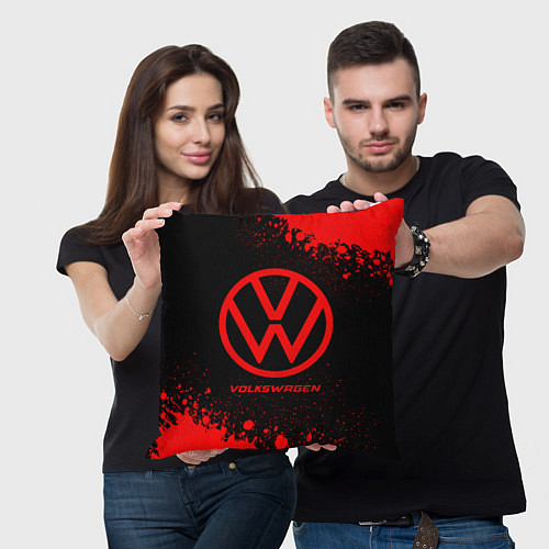 Подушка квадратная Volkswagen - red gradient / 3D-принт – фото 3