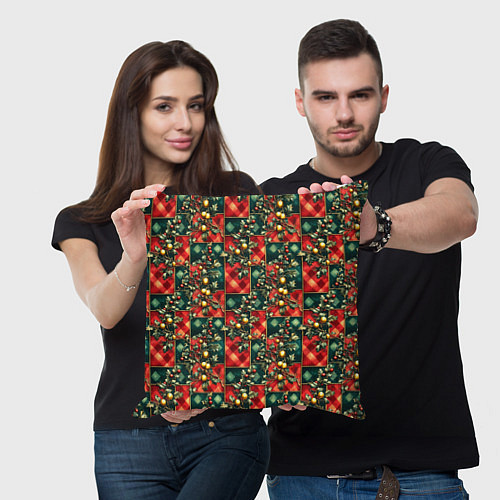 Подушка квадратная Остролистный падуб и золотые шары / 3D-принт – фото 3