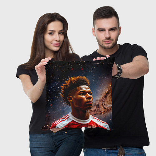 Подушка квадратная Маркус Рашфорд и космос / 3D-принт – фото 3