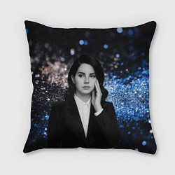 Подушка квадратная Lana Del Rey в костюме, цвет: 3D-принт