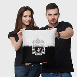 Подушка квадратная Liverpool краски черно белые, цвет: 3D-принт — фото 2