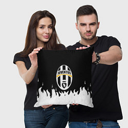 Подушка квадратная Ювентус белый огонь текстура, цвет: 3D-принт — фото 2