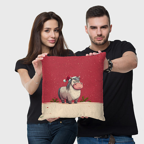 Подушка квадратная Новогодняя лошадка с прищуренным взглядом / 3D-принт – фото 3
