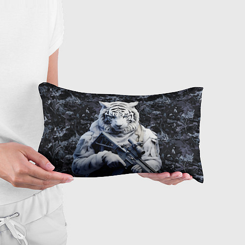 Подушка-антистресс Белый тигр солдат зима / 3D-принт – фото 3