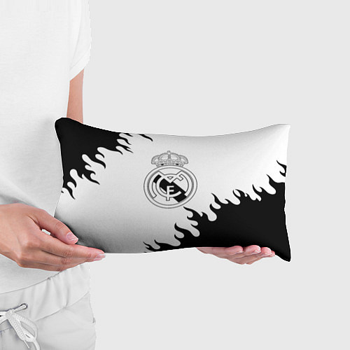 Подушка-антистресс Реал Мадрид черный огонь / 3D-принт – фото 3