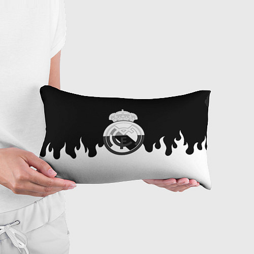 Подушка-антистресс Реал Мадрид огонь белый / 3D-принт – фото 3